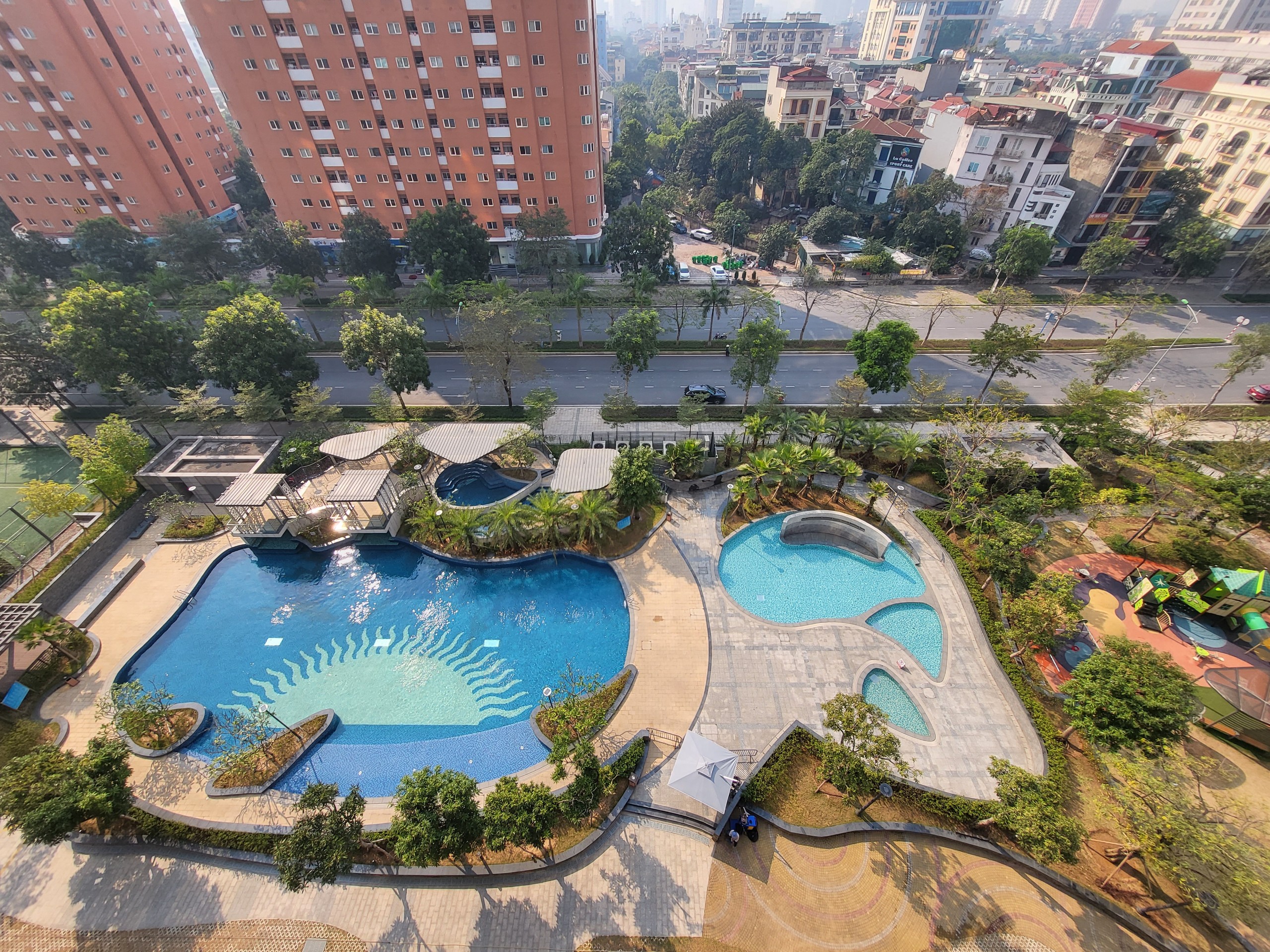 Cho thuê căn 4 ngủ 177m2 (mẫu căn K) view bể bơi siêu đẹp tại chung cư Starlake 1