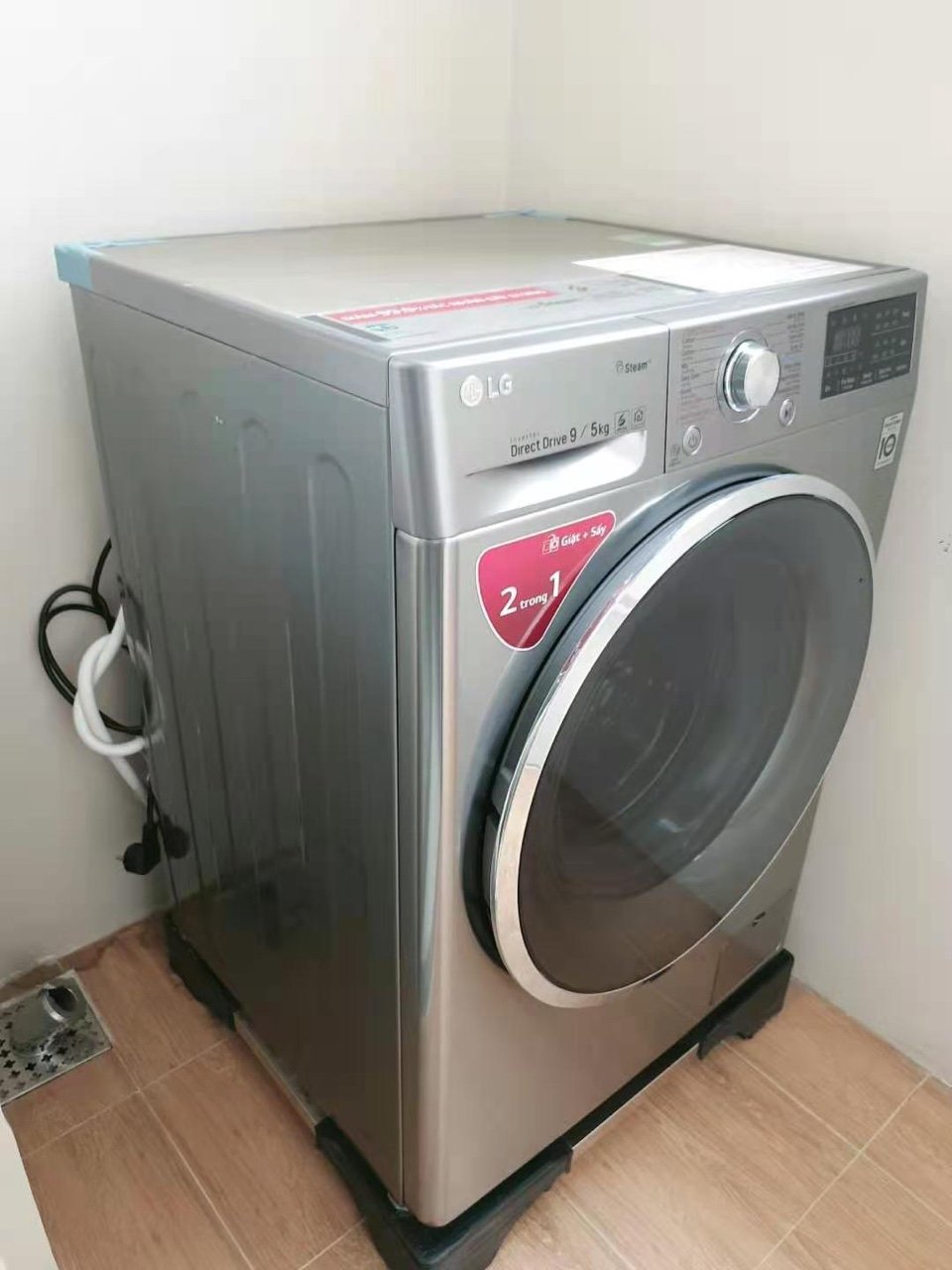 Cho thuê căn góc 3PN/113m2 tầng trung, hướng Nam view thoáng tòa 903 Starlake 5