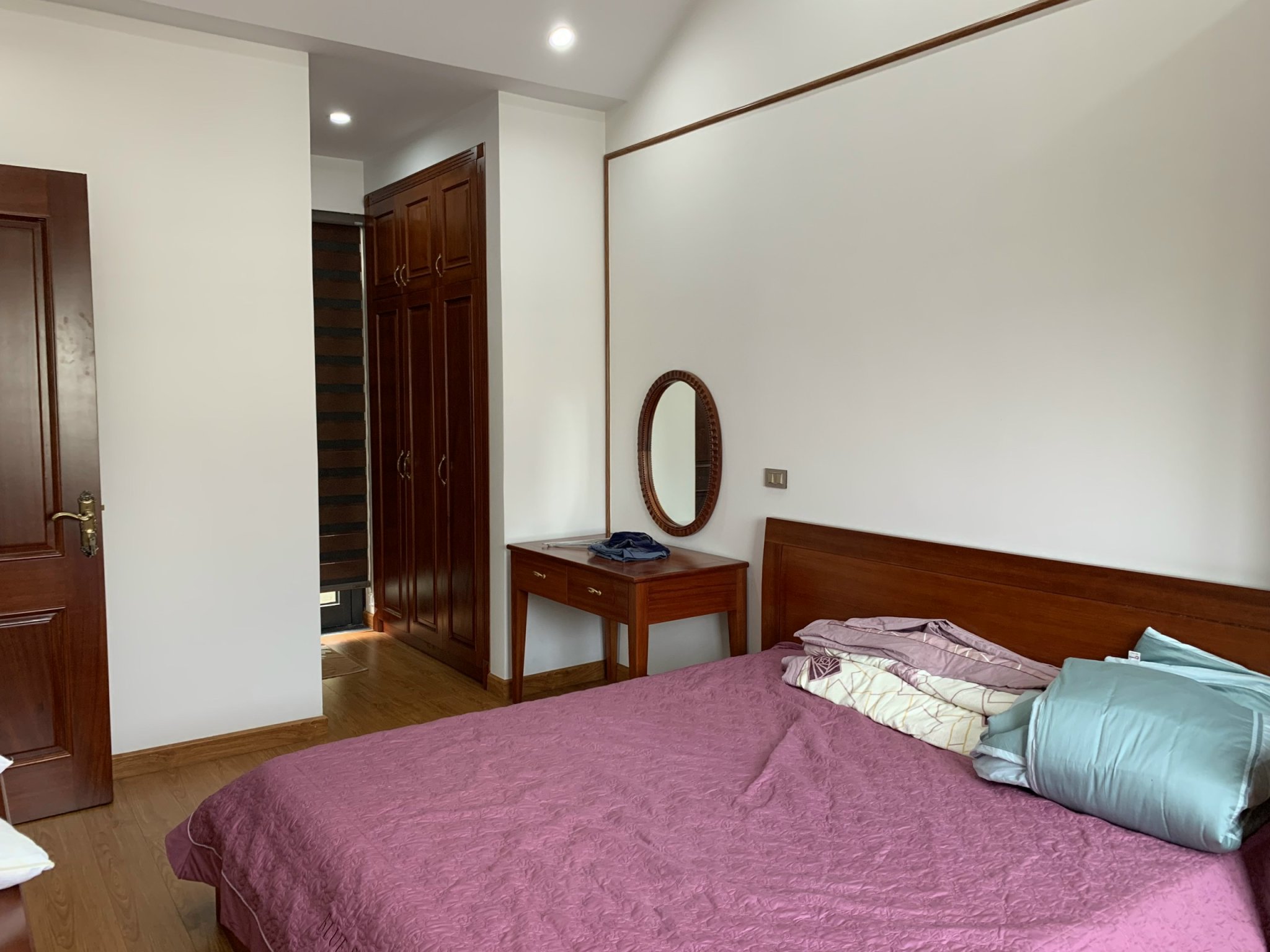 Cho thuê căn góc song lập 215m2 Starlake đầy đủ đồ 5
