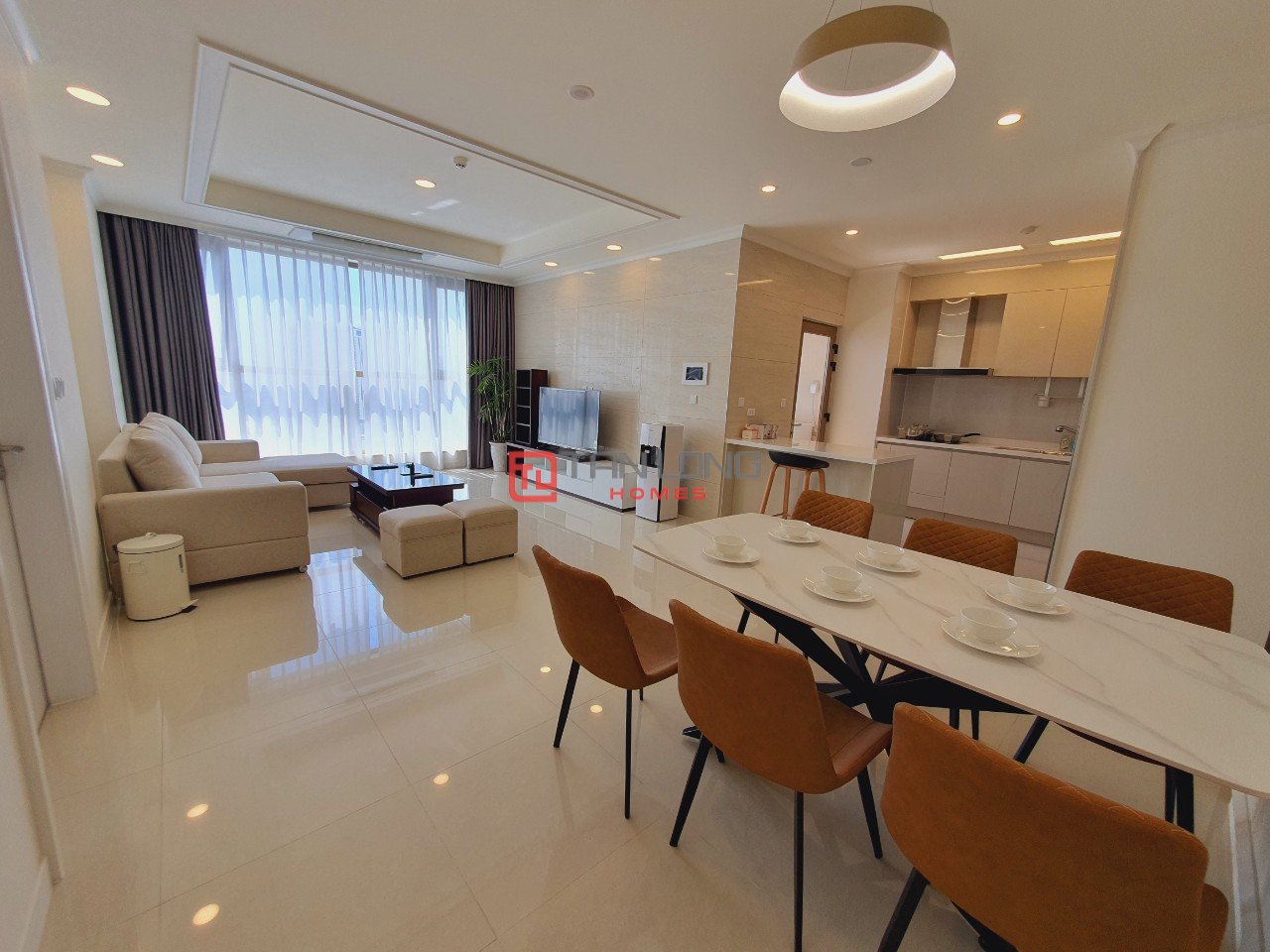 Cho thuê căn hộ 03 ngủ full đồ cao cấp chung cư Starlake Tây Hồ Tây 3
