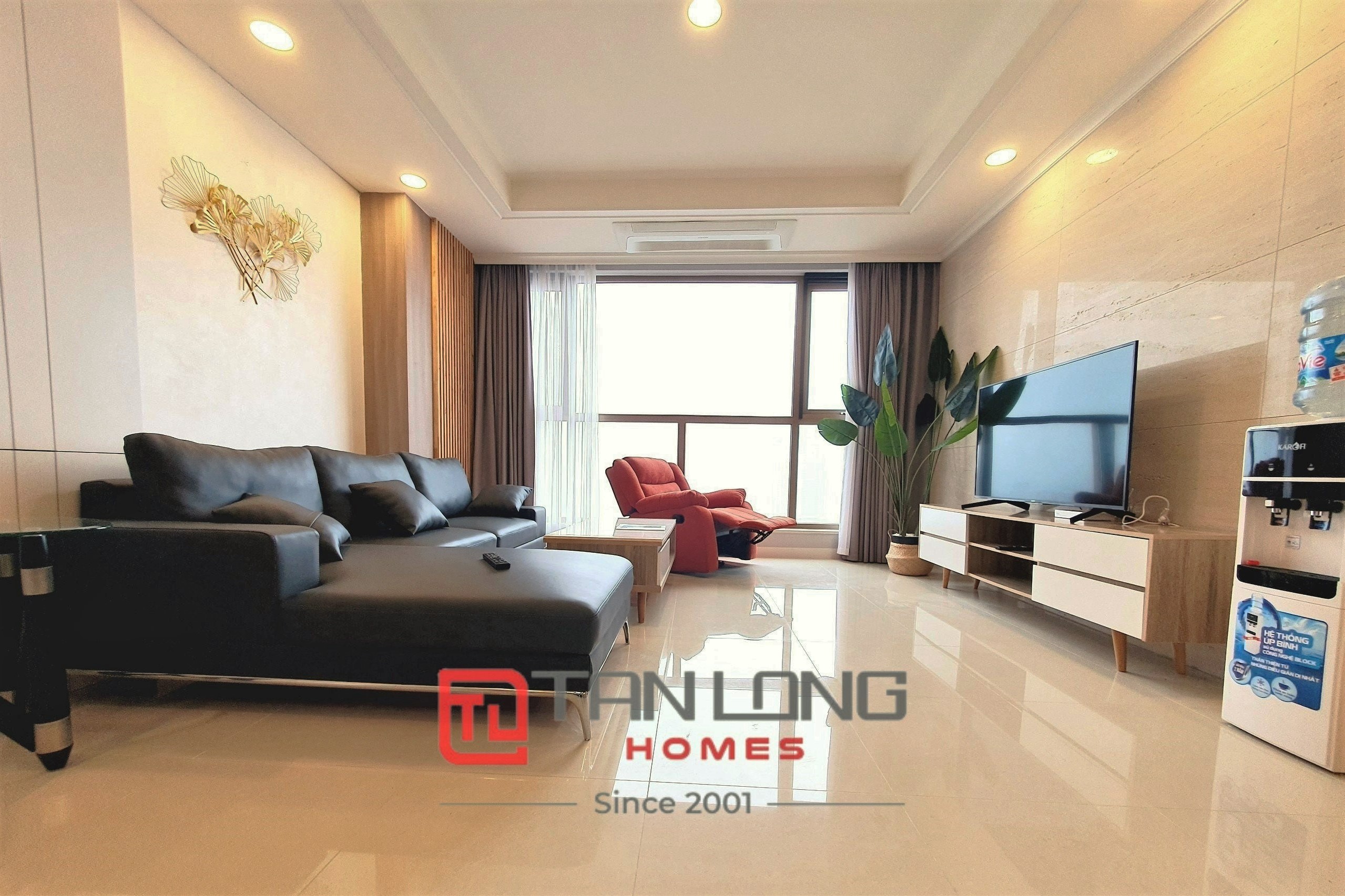 cho thuê căn hộ 03 phòng ngủ ở starlake tây hồ tây 1