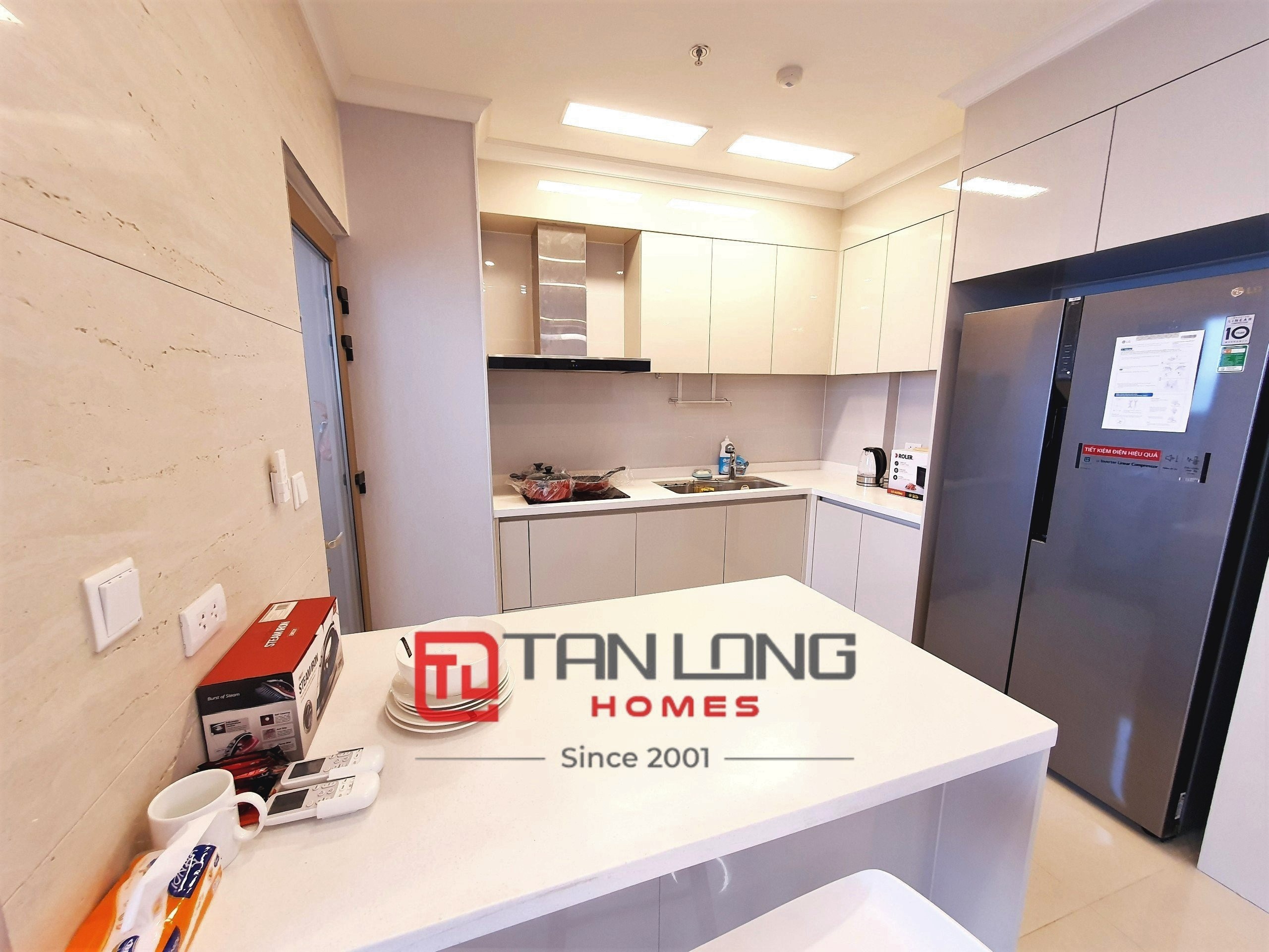 cho thuê căn hộ 03 phòng ngủ ở starlake tây hồ tây 4