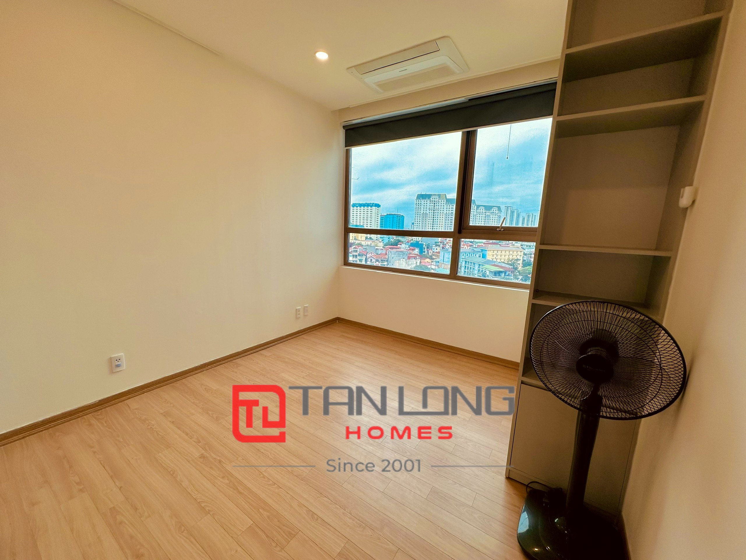 Cho thuê căn hộ 2 ngủ 101m2 full đồ mới nguyên tòa 901 Starlake 9
