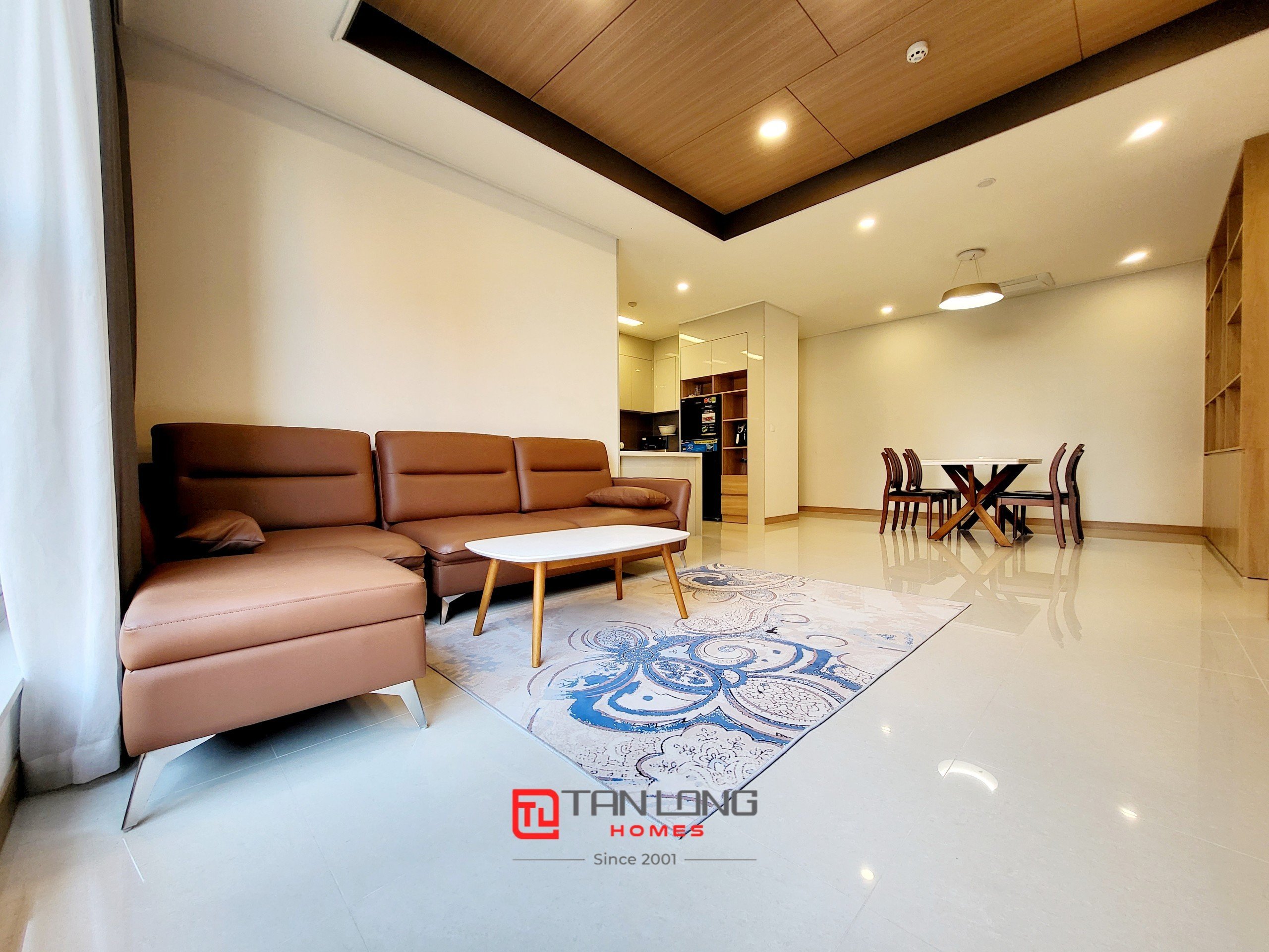 Cho thuê căn hộ 2 ngủ 101m2 full đồ mới, view đẹp, giá rẻ tại Starlake 1