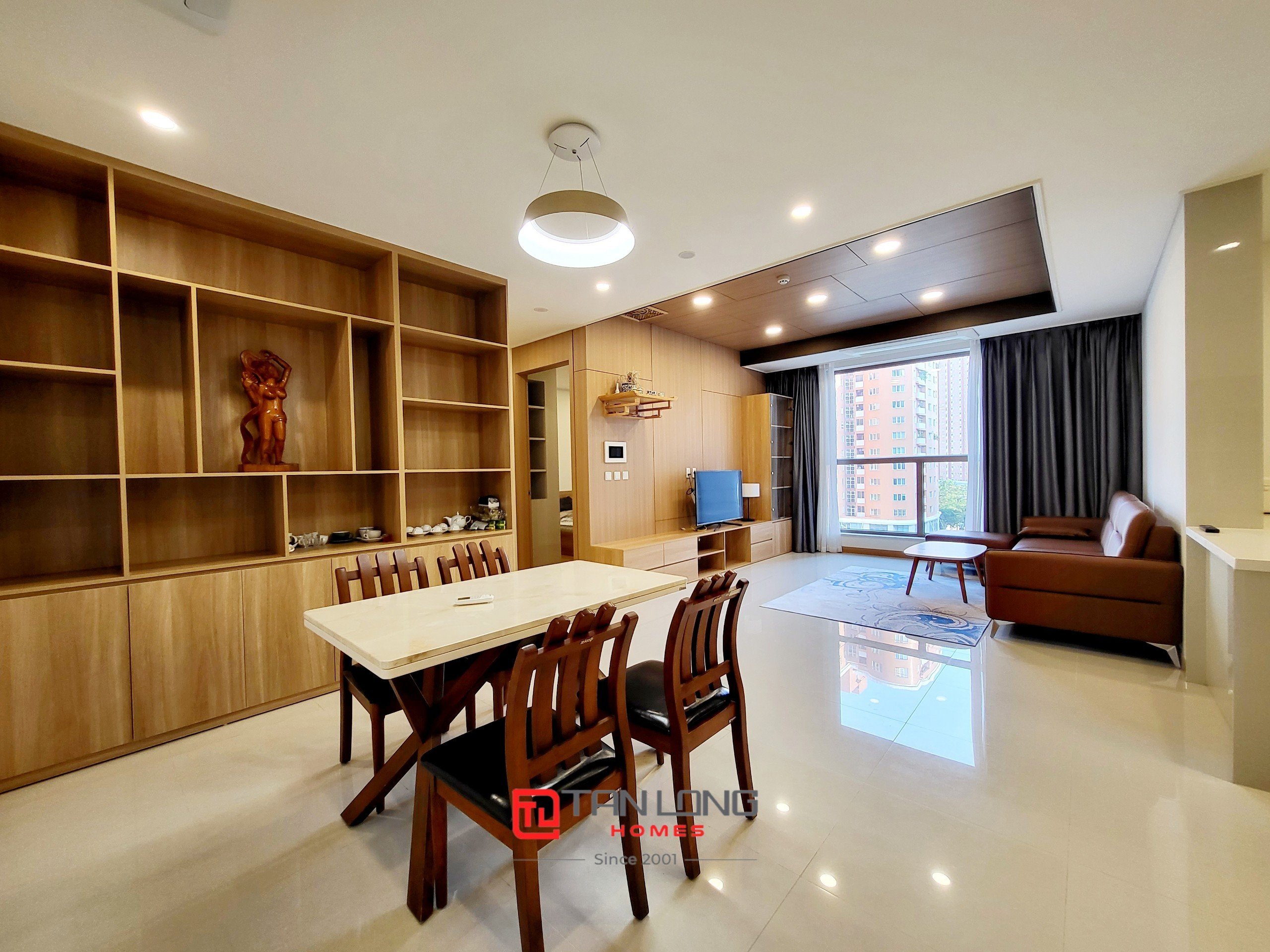 Cho thuê căn hộ 2 ngủ 101m2 full đồ mới, view đẹp, giá rẻ tại Starlake 4