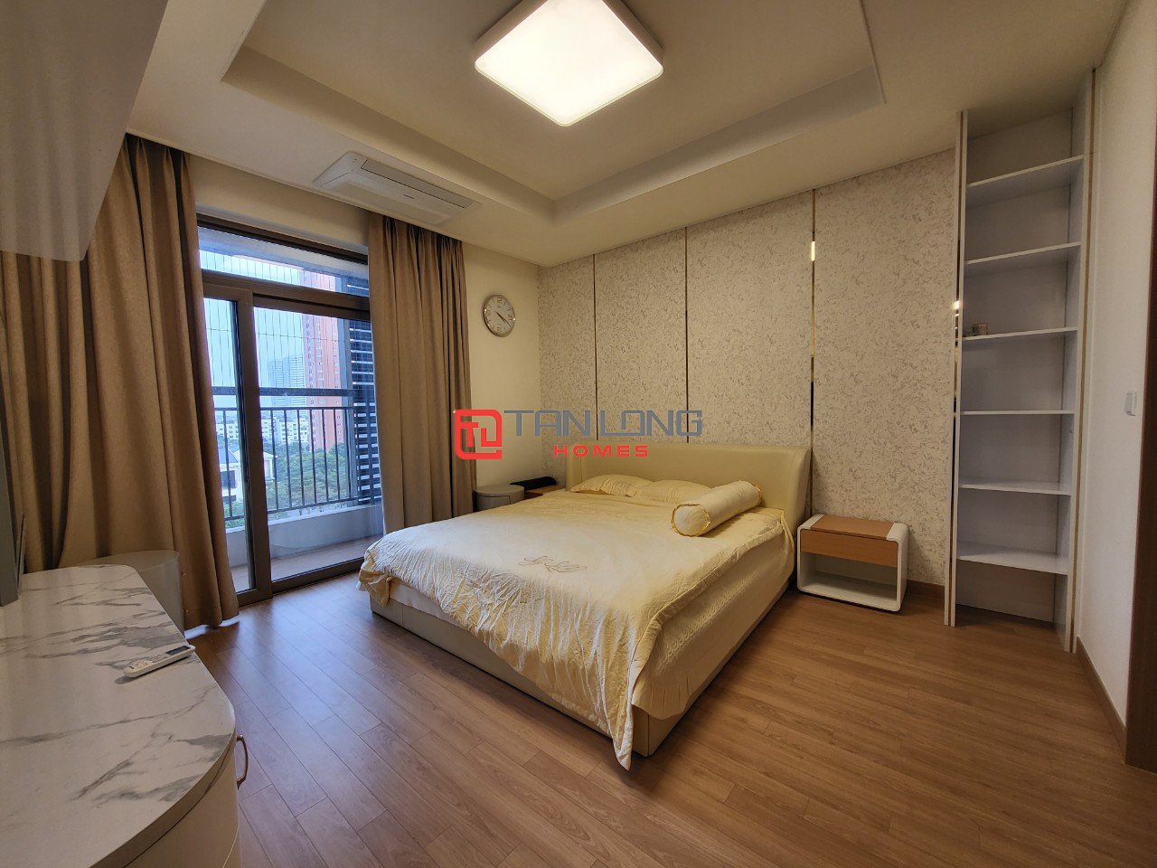 Cho thuê căn hộ 2 ngủ 101m2 - mẫu D, full đồ mới view thoáng tòa 903 Starlake 6