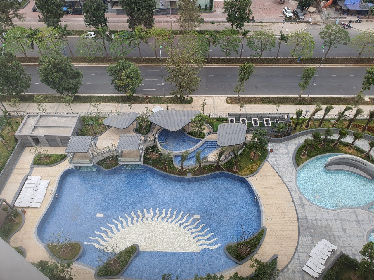 Cho thuê căn hộ 2 ngủ 96m2 mới sửa đẹp, full đồ tầng cao tòa 902 Starlake 8