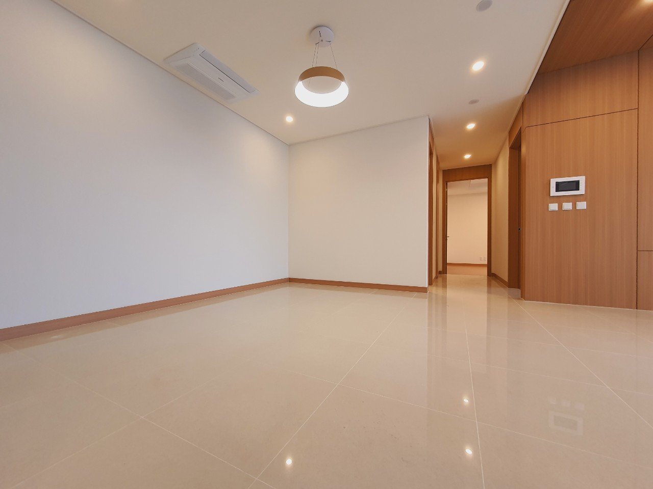 cho thuê căn hộ 2 phòng ngủ starlake tây hồ tây 3