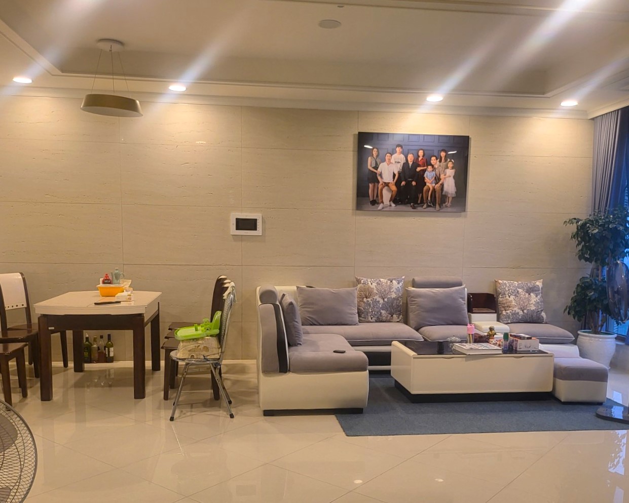 Cho thuê căn hộ 3 ngủ 109.8m2 tầng cao view biệt thự tòa 901 Starlake, giá tốt 2