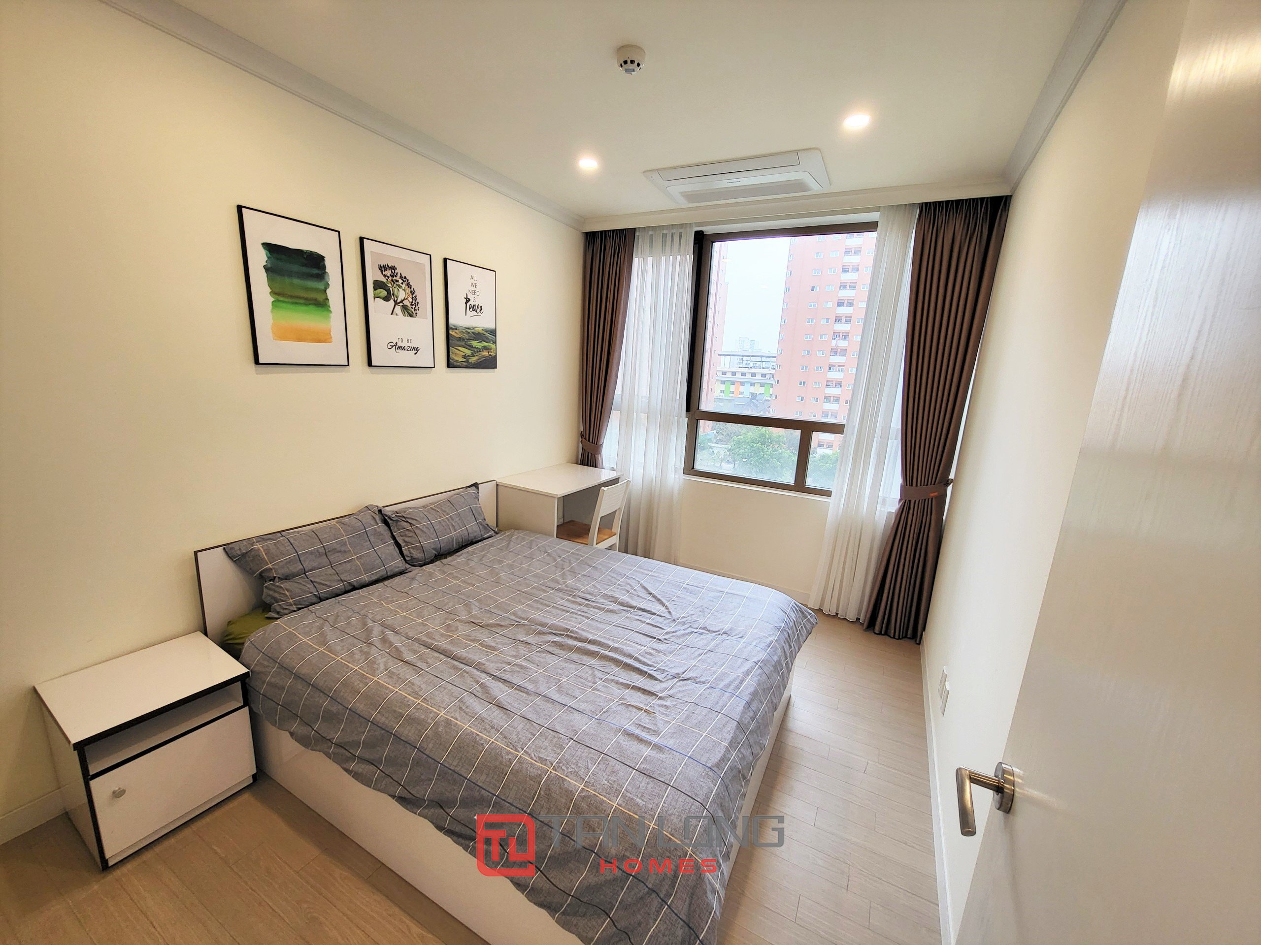 Cho thuê căn hộ 3 phòng ngủ 112m2 view biệt thự tại 902 Starlake 7