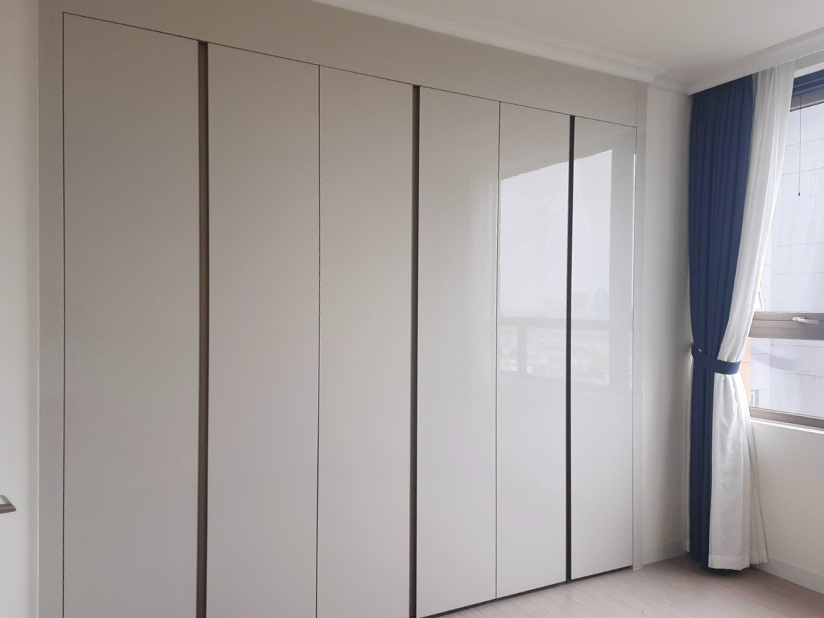 Cho thuê căn hộ 3PN/110m2 đồ cơ bản, tầng trung view biệt thự tại 901 Starlake 7