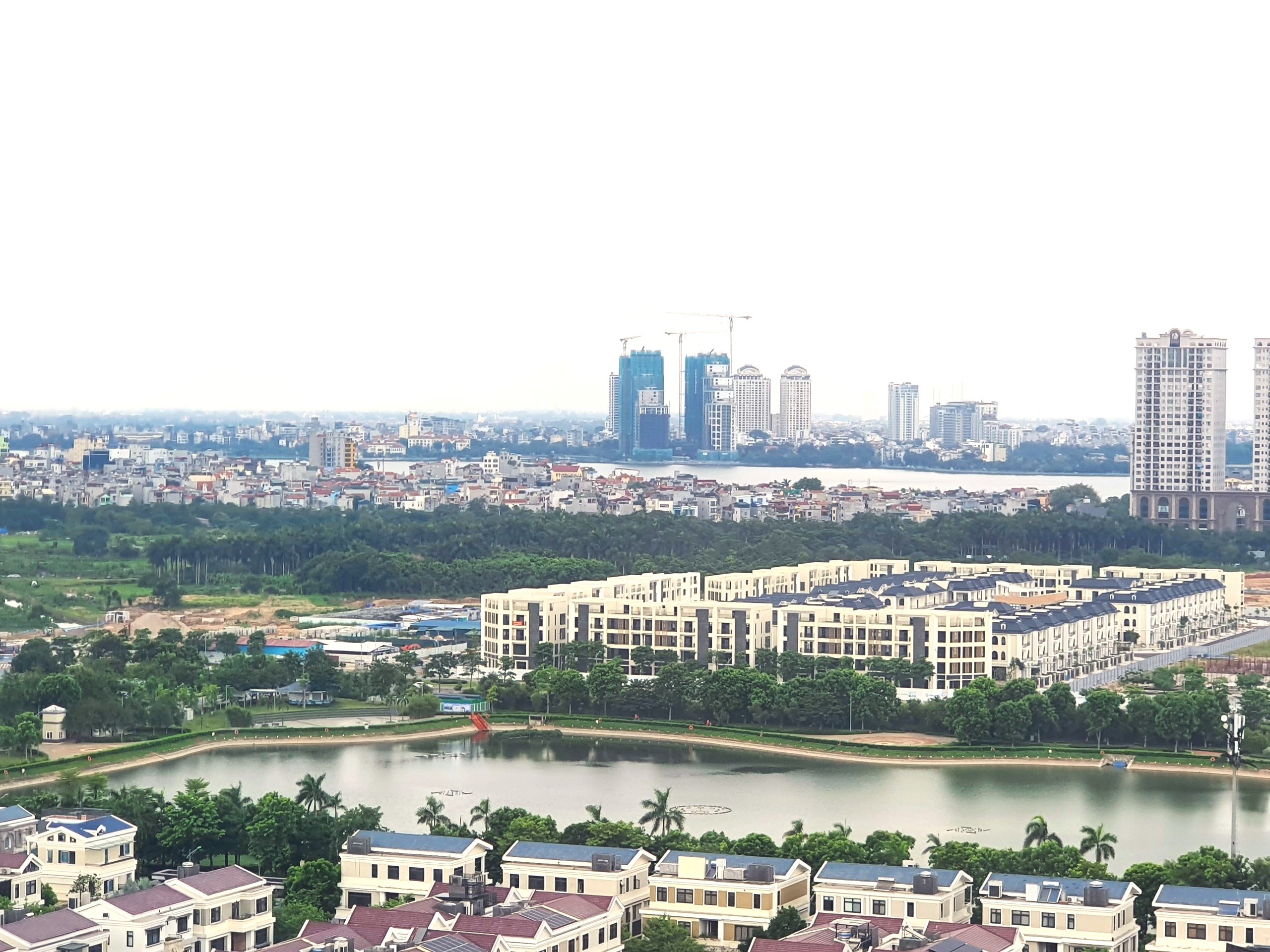 Cho thuê căn hộ cao cấp Starlake 2 ngủ 98m2 trục C view Hồ, mới nguyên bản 12