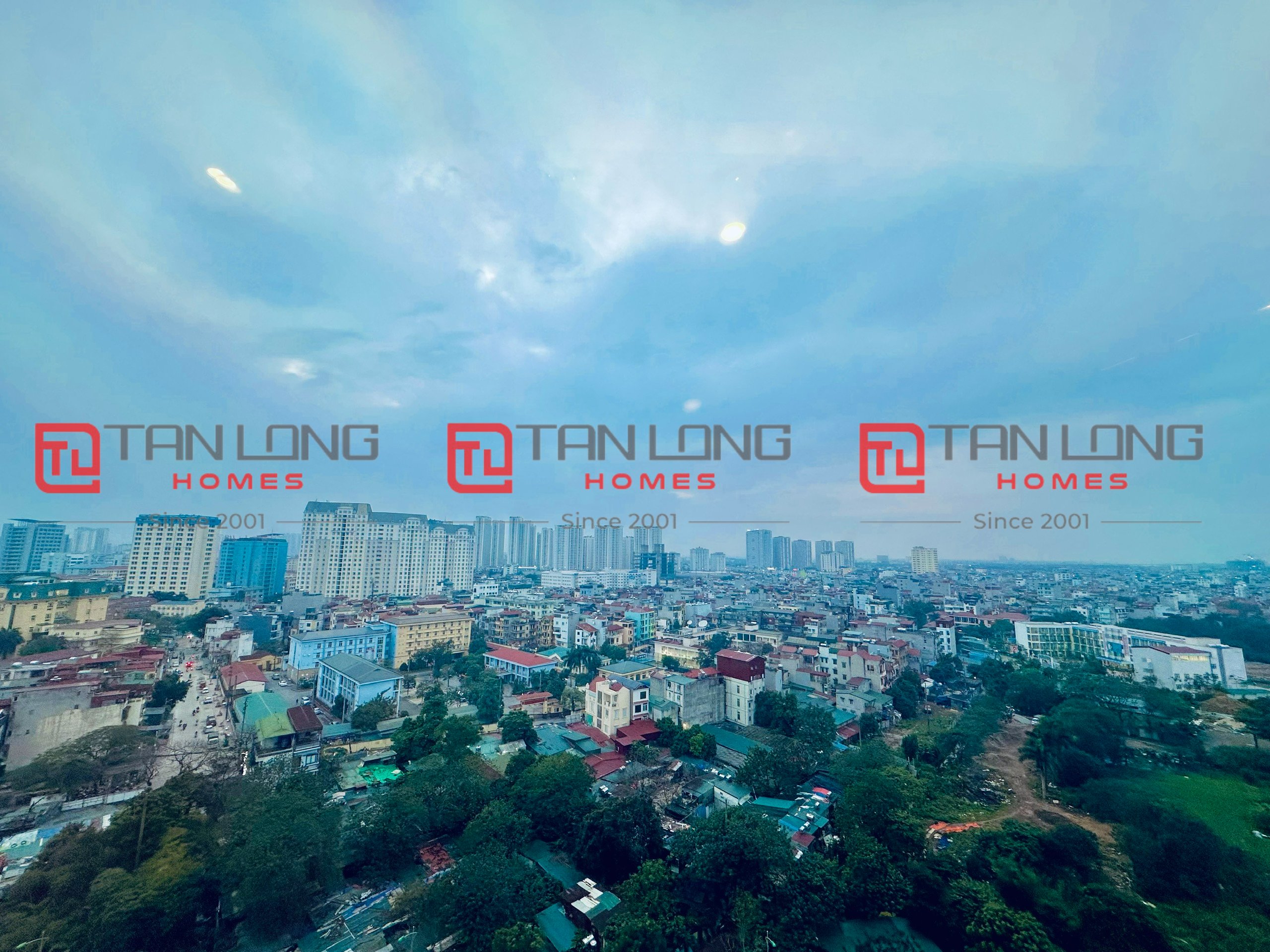 Cho thuê căn hộ Starlake 3 ngủ 113m2 full đồ tầng trung view thoáng tòa 901 12