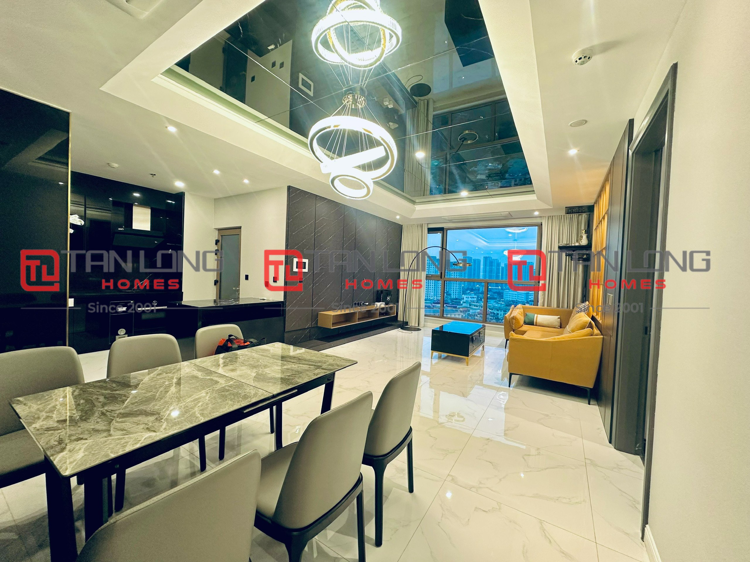Cho thuê căn hộ Starlake 3 ngủ 113m2 full đồ tầng trung view thoáng tòa 901 2