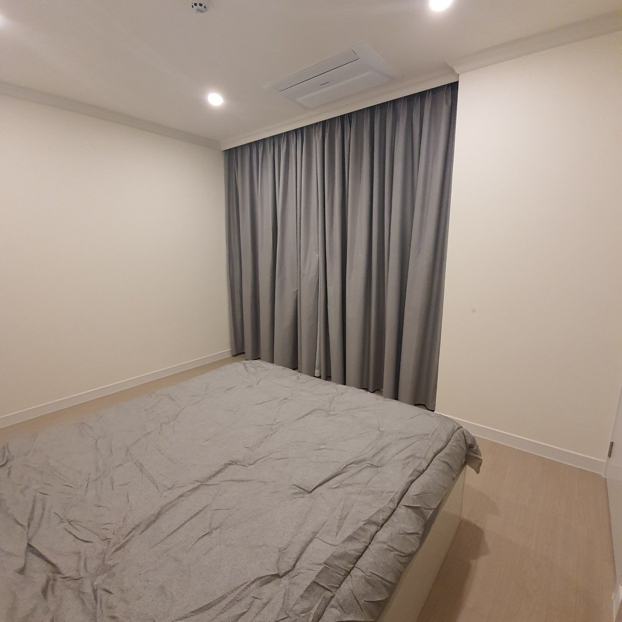 Cho thuê chung cư Starlake: 3PN/109,82m2 đồ cơ bản view biệt thự tại tòa 901B 8