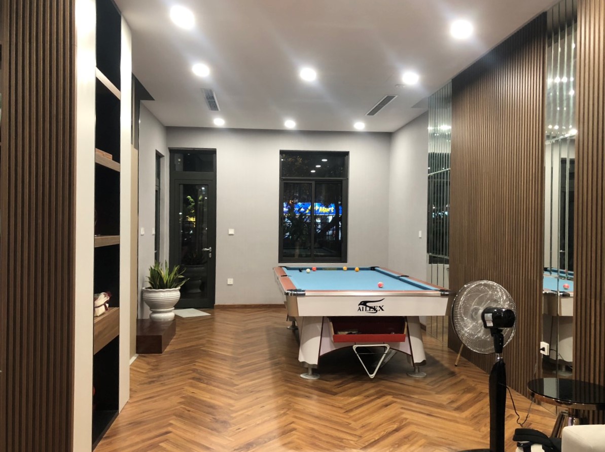 Cho thuê nhà liền kề 136m2 full đồ có thang máy, tiểu cảnh hồ cá Koi H11 Starlake 3
