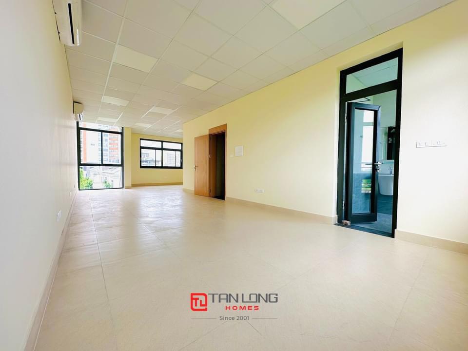 Cho thuê nhà liền kề Starlake 132m2 x 4 tầng sàn gỗ - điều hòa, giá tốt - nhà đẹp 2
