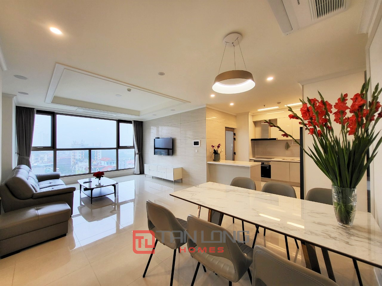 Cho thuê nhanh căn 3PN/113,21m2 tầng cao view đẹp tại Starlake 1