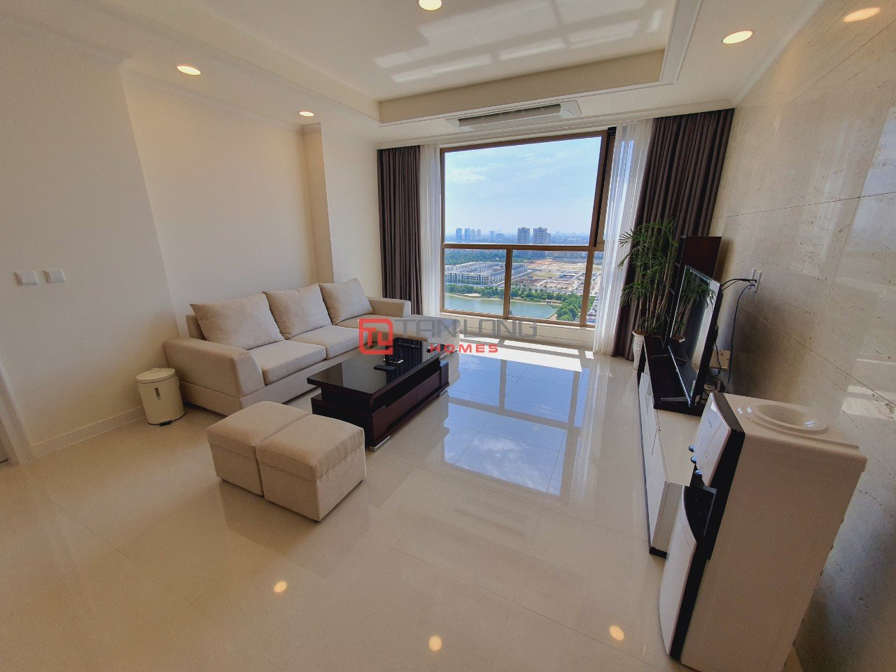 Cho thuê siêu phẩm view trực diện hồ 3PN/113,21m2 (Mẫu G) tòa 903B Starlake 1