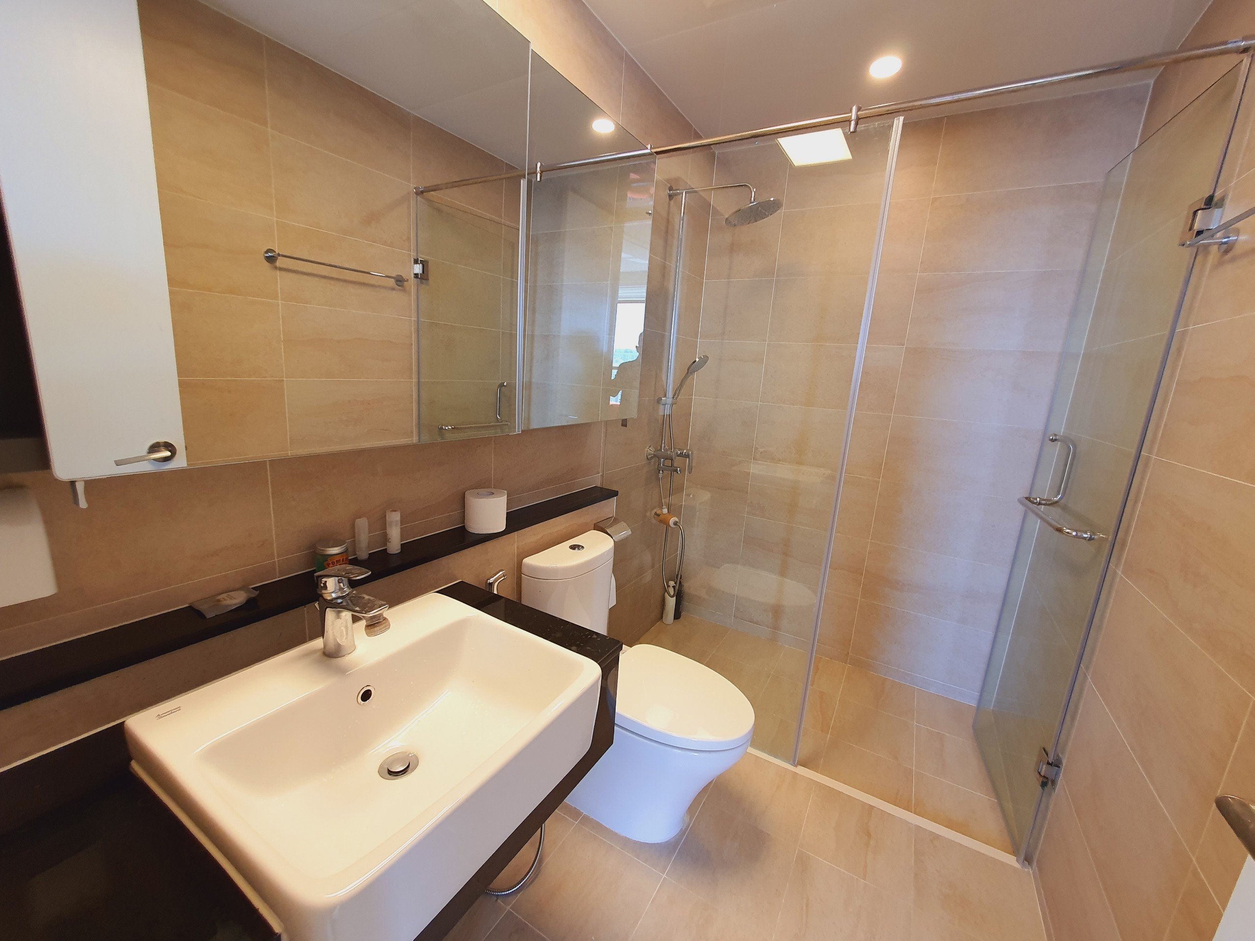 ĐẸP NHẤT STARLKE: Cho thuê căn K-177m2 | 4PN full đồ mới tầng cao tòa 902 15