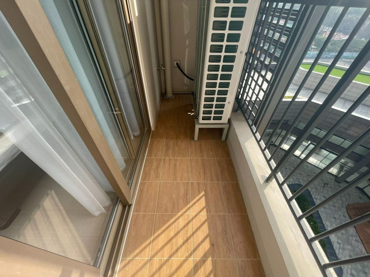 GIÁ RẺ NHẤT! Cho thuê căn 3PN/110m2 full đồ mới tại 901 Starlake 13