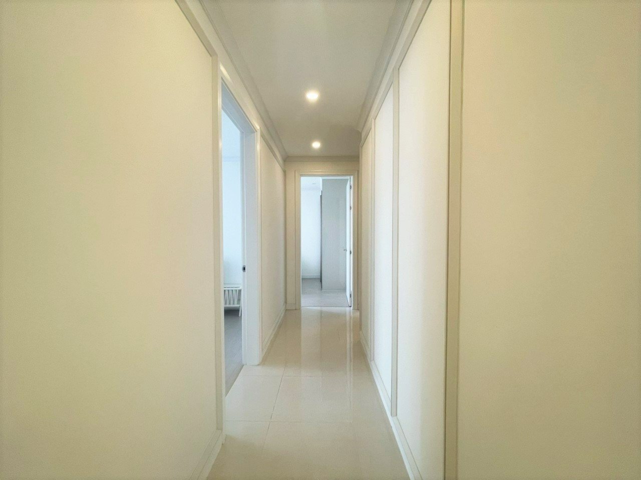 GIÁ RẺ NHẤT! Cho thuê căn 3PN/110m2 full đồ mới tại 901 Starlake 9