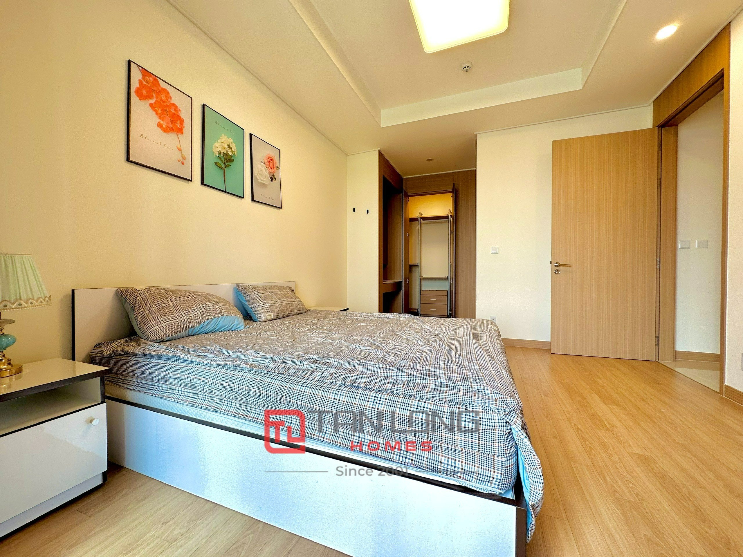 Giảm giá 50$ khi thuê căn 2PN/91m2 full đồ view biệt thự tại 902 Starlake 9