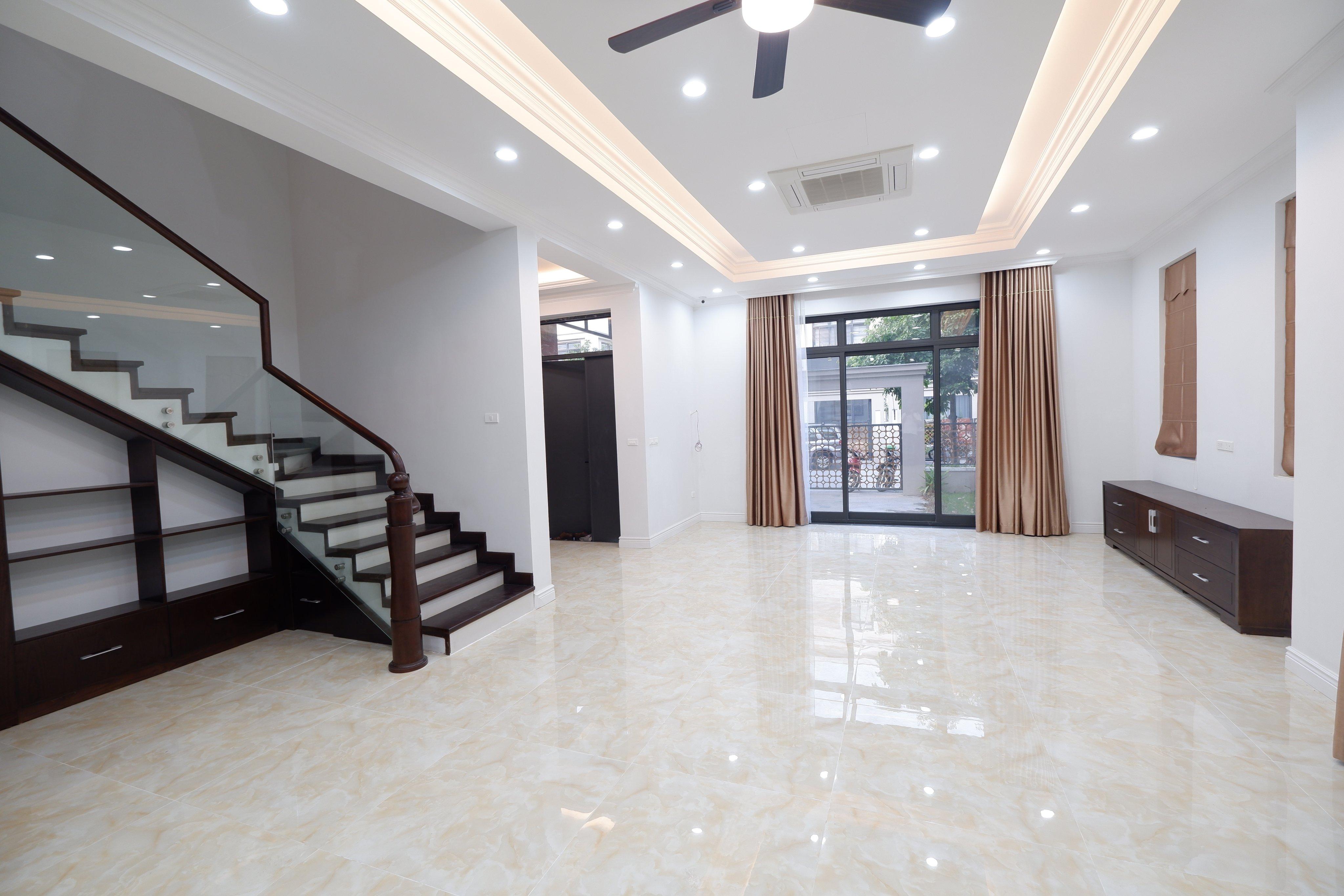 CHO THUÊ BIỆT THỰ H7TT1 KHU ĐÔ THỊ STARLAKE VỊ TRÍ ĐẸP