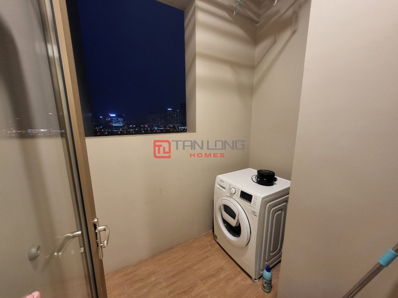 NHÀ ĐẸP - GIÁ TỐT! Cho thuê căn 2 ngủ 91m2 full đồ đẹp tòa 902 Starlake 7