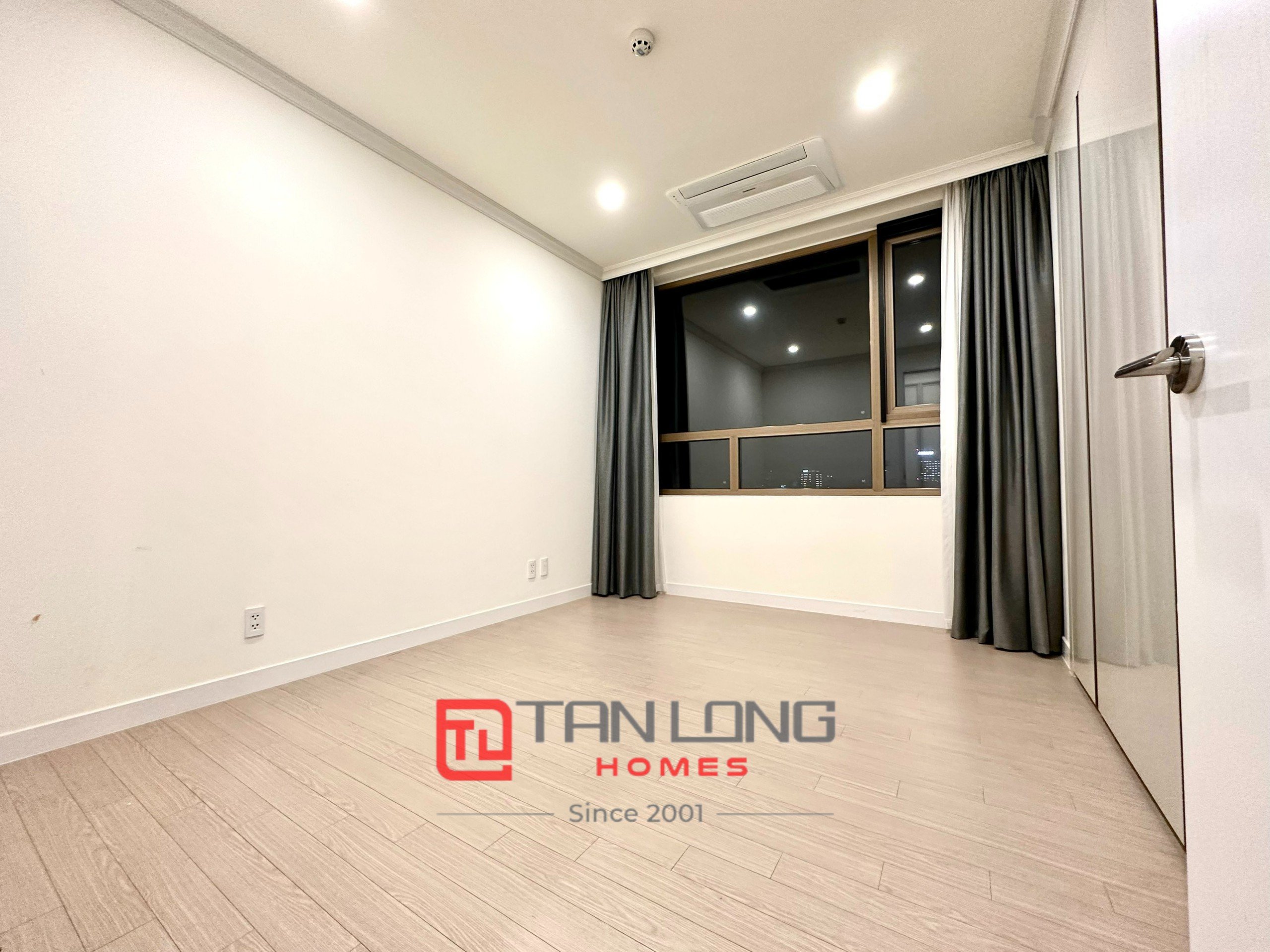 Rẻ nhất tại Starlake! Cho thuê 3 ngủ 110m2 mới nguyên bản giá chỉ 30 triệu/tháng 8