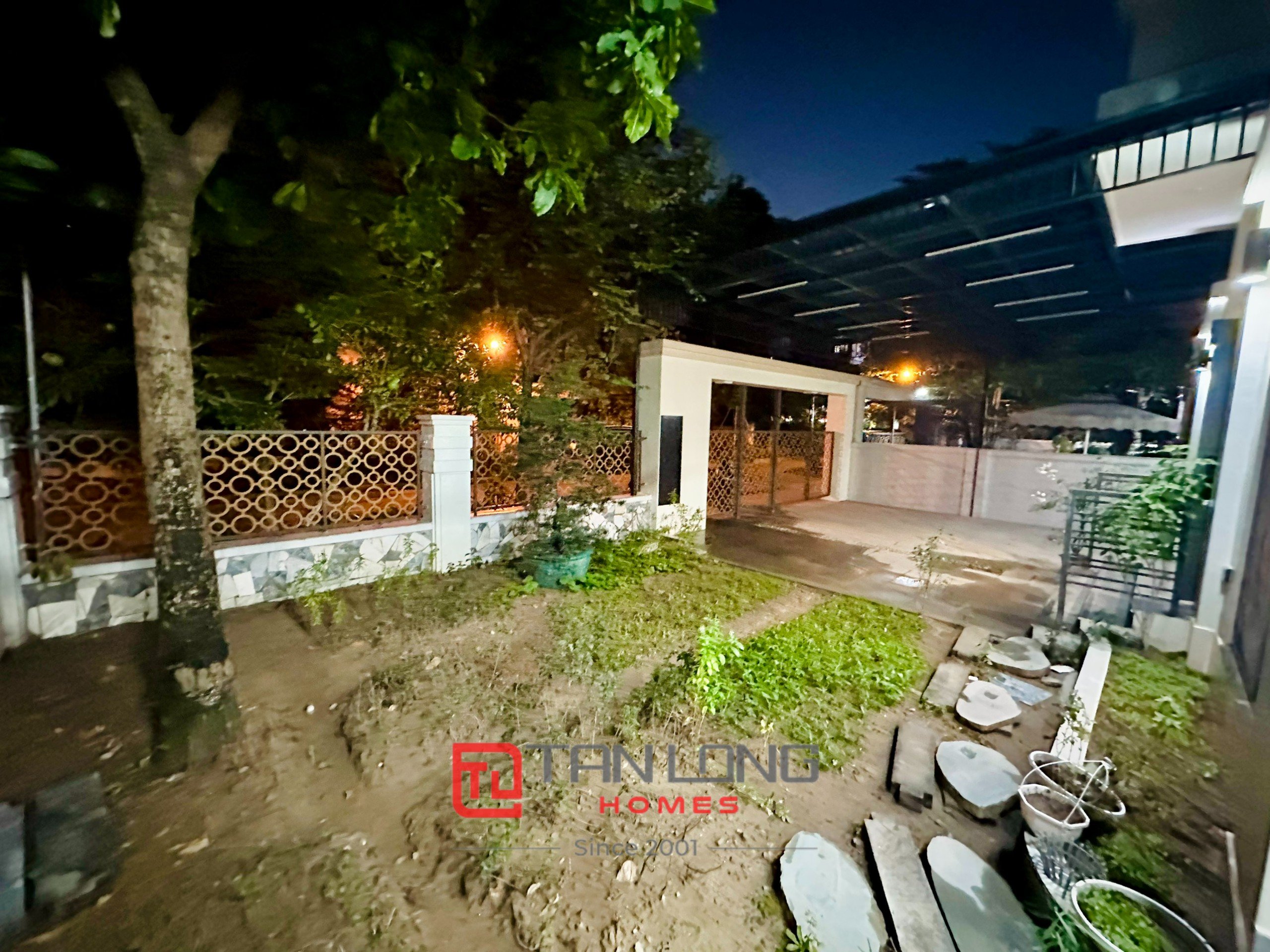 Sẵn biệt thự song lập 220m2 đẳng cấp tại H6 Starlake cần cho thuê nhanh! 24