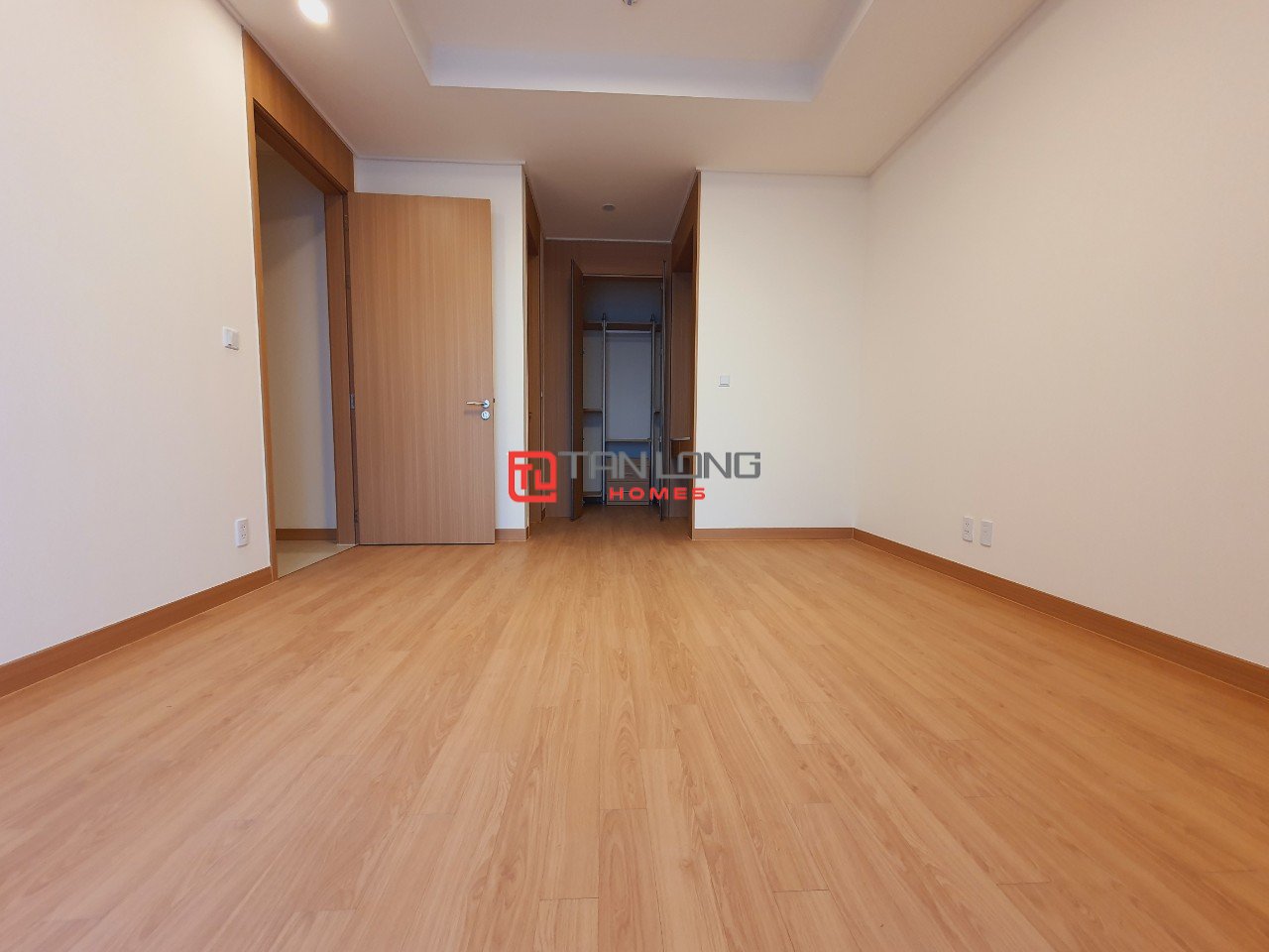 Sẵn căn hộ cho thuê tòa 901 Starlake: 2PN/101m2 mới nguyên bản view thành phố 9