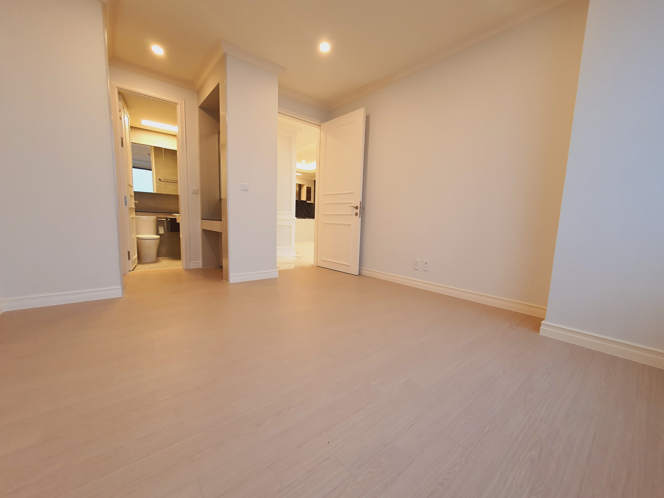 SIÊU PHẨM DUPLEX cho thuê tại chung cư cao cáp Starlake Tây Hồ Tây 7