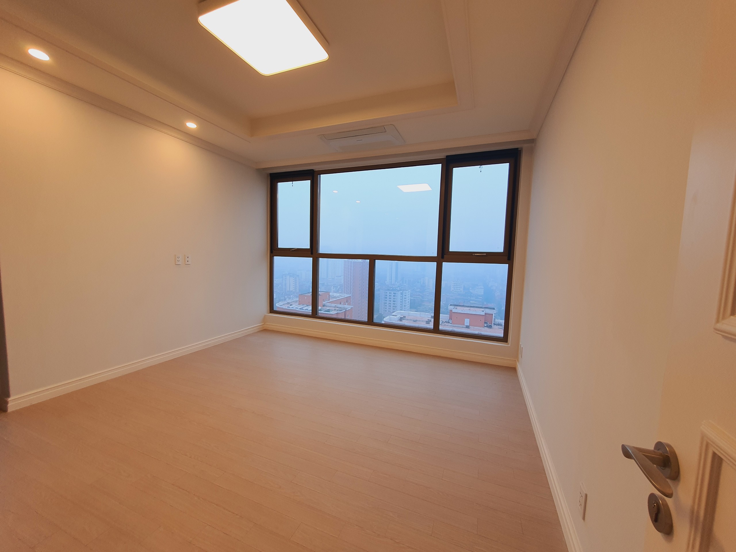 SIÊU PHẨM DUPLEX cho thuê tại chung cư cao cáp Starlake Tây Hồ Tây 8
