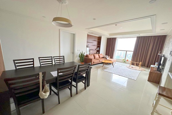 Cho thuê căn G-113m2 full đồ nhập khẩu tại Starlake, giá chỉ 4x triệu