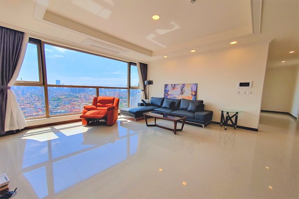 ĐẸP NHẤT STARLAKE: Cho thuê căn K-177m2 | 4PN full đồ mới tầng cao tòa 902